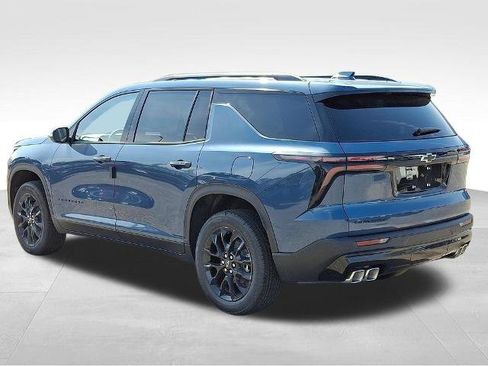New 2026 Chevrolet Traverse LT w/ Midnight/Sport Edition image 3