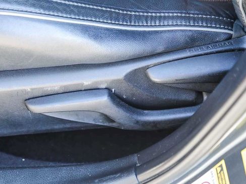 Used 2015 Toyota Corolla L image 19