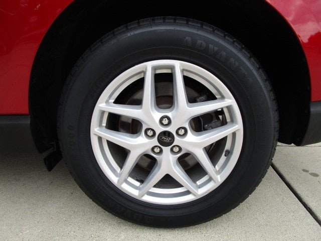 Used 2023 Ford Edge SEL w/ Convenience Package AWD/4WD image 10