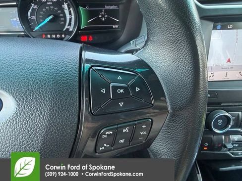 Used 2017 Ford Explorer XLT w/ Equipment Group 202A AWD/4WD image 24