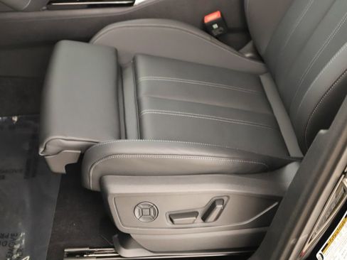 New 2025 Audi Q5 Premium AWD/4WD image 24