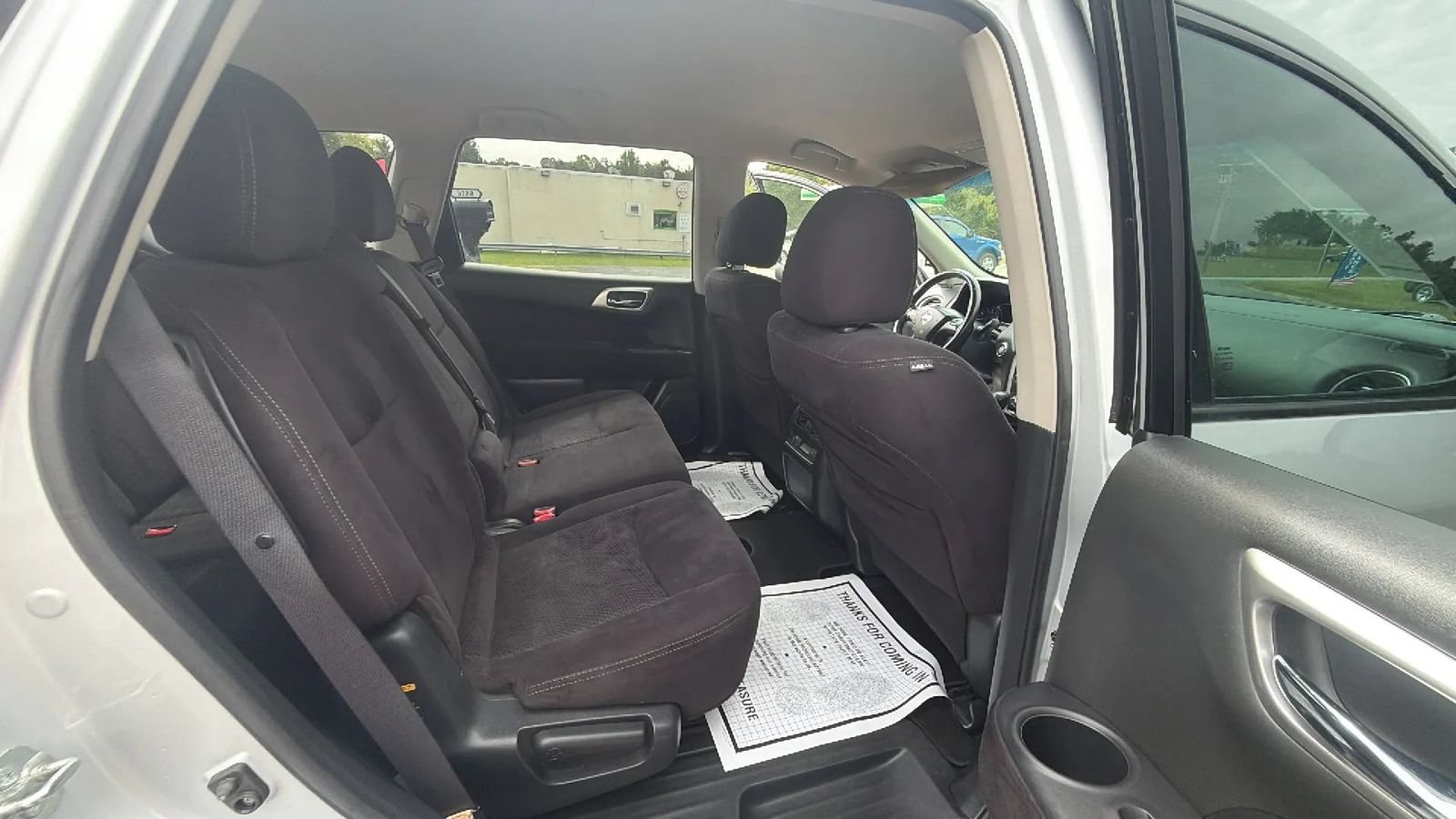 Used 2013 Nissan Pathfinder SV AWD/4WD image 40