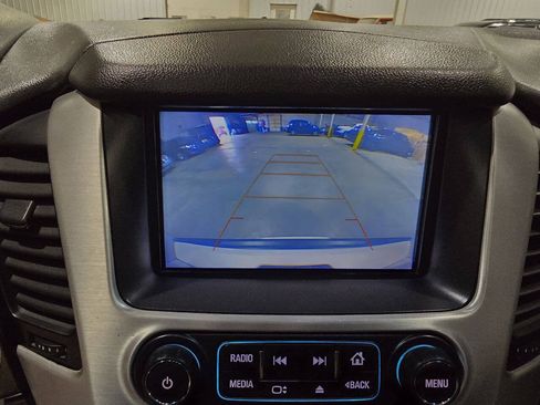 Used 2019 GMC Yukon XL SLT w/ Open Road Package AWD/4WD image 43