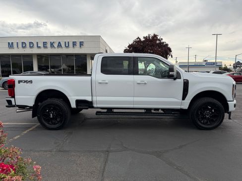New 2026 Ford F350 XLT w/ XLT Premium Package AWD/4WD image 2