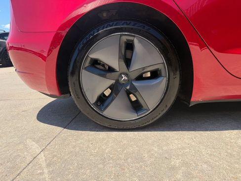 Used 2018 Tesla Model 3 Long Range RWD image 45