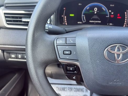 Used 2025 Toyota Camry LE FWD image 21