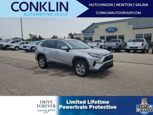 Used 2024 Toyota RAV4 XLE FWD image 1