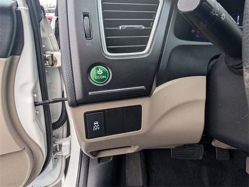 Used 2015 Honda Civic LX image 18