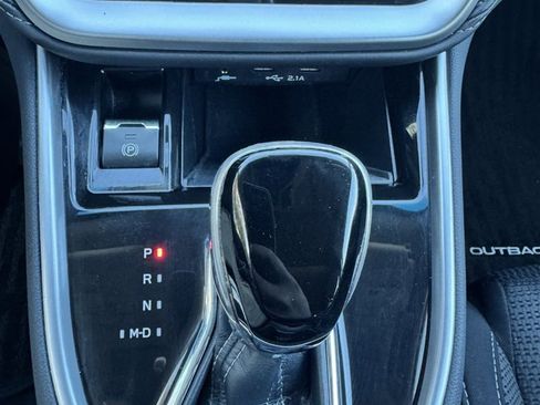Certified 2022 Subaru Outback Premium image 19