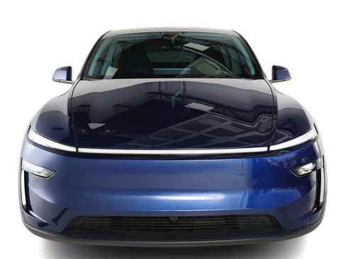 Used 2026 Tesla Model Y Long Range image 7