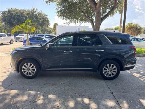 Used 2025 Hyundai Palisade SEL FWD image 9