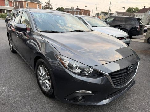 Used 2016 MAZDA MAZDA3 i Grand Touring FWD image 2