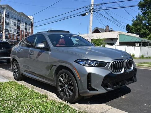 Used 2026 BMW X6 xDrive40i AWD/4WD image 4