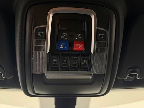 Used 2022 RAM 1500 Big Horn AWD/4WD image 25