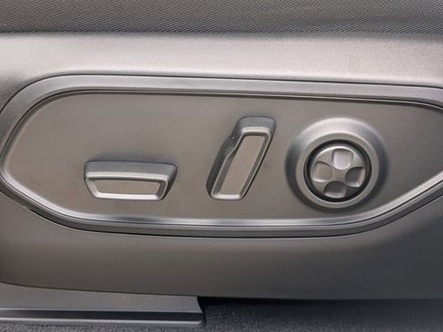 New 2025 Jeep Grand Cherokee Laredo X w/ Luxury Tech Group I image 21