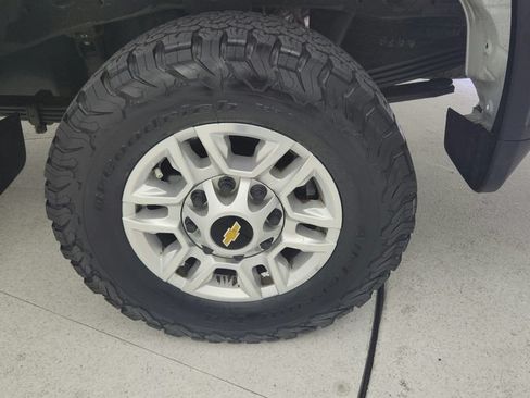 Certified 2022 Chevrolet Silverado 2500 LT RWD image 25