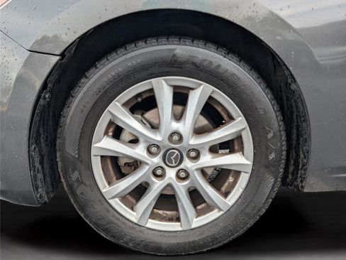 Used 2016 MAZDA MAZDA3 i Sport w/ Preferred Equipment Package image 9