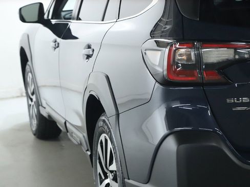 Certified 2023 Subaru Outback Premium image 41