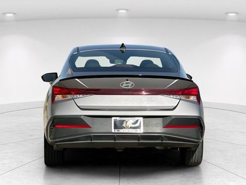 Used 2025 Hyundai Elantra Sport w/ Cargo Package FWD image 5