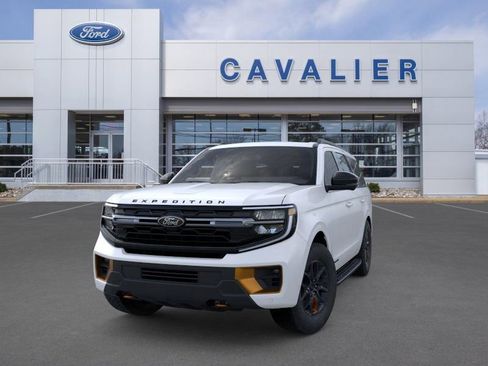 New 2026 Ford Expedition Tremor image 2