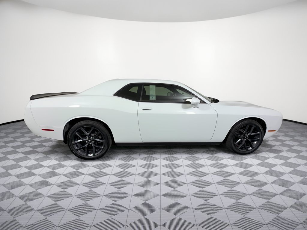 Used 2019 Dodge Challenger SXT w/ Blacktop Package RWD image 8