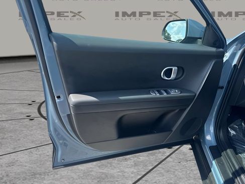 Used 2024 Hyundai Ioniq 5 SEL RWD image 19