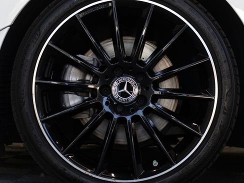 Used 2023 Mercedes-Benz CLA 250 w/ AMG Line image 10