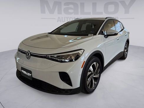 Used 2023 Volkswagen ID.4 2WD image 1