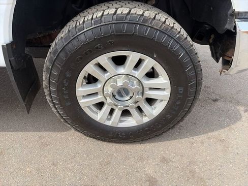 Used 2022 Ford F250 XL w/ Power Equipment Group AWD/4WD image 13