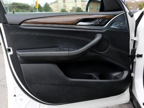 Used 2018 BMW X3 xDrive30i image 11