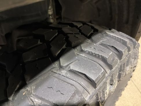 Used 2020 Jeep Gladiator Sport w/ Quick Order Package 24S image 32