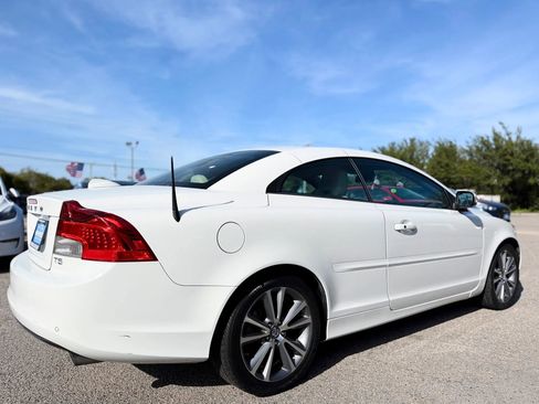 Used 2013 Volvo C70 T5 image 28