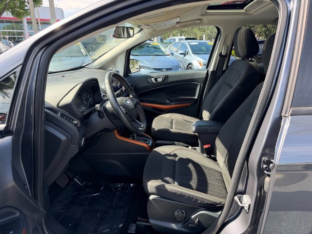 Used 2021 Ford EcoSport SE w/ SE Convenience Package FWD image 9
