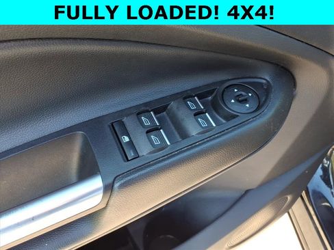 Used 2018 Ford Escape Titanium image 17