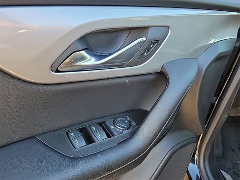 Used 2023 Chevrolet Blazer LT w/ Driver Confidence Package image 20