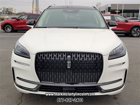 New 2026 Lincoln Corsair Premiere image 12