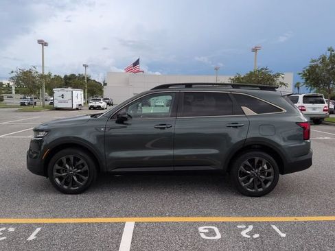 Used 2021 Kia Sorento EX w/ EX AWD X-Line Package image 7