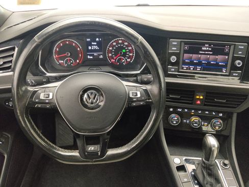 Used 2019 Volkswagen Jetta R-Line w/ R-Line Cold Weather Package FWD image 22