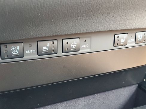 Used 2025 Lexus ES 350 w/ Premium Package image 29