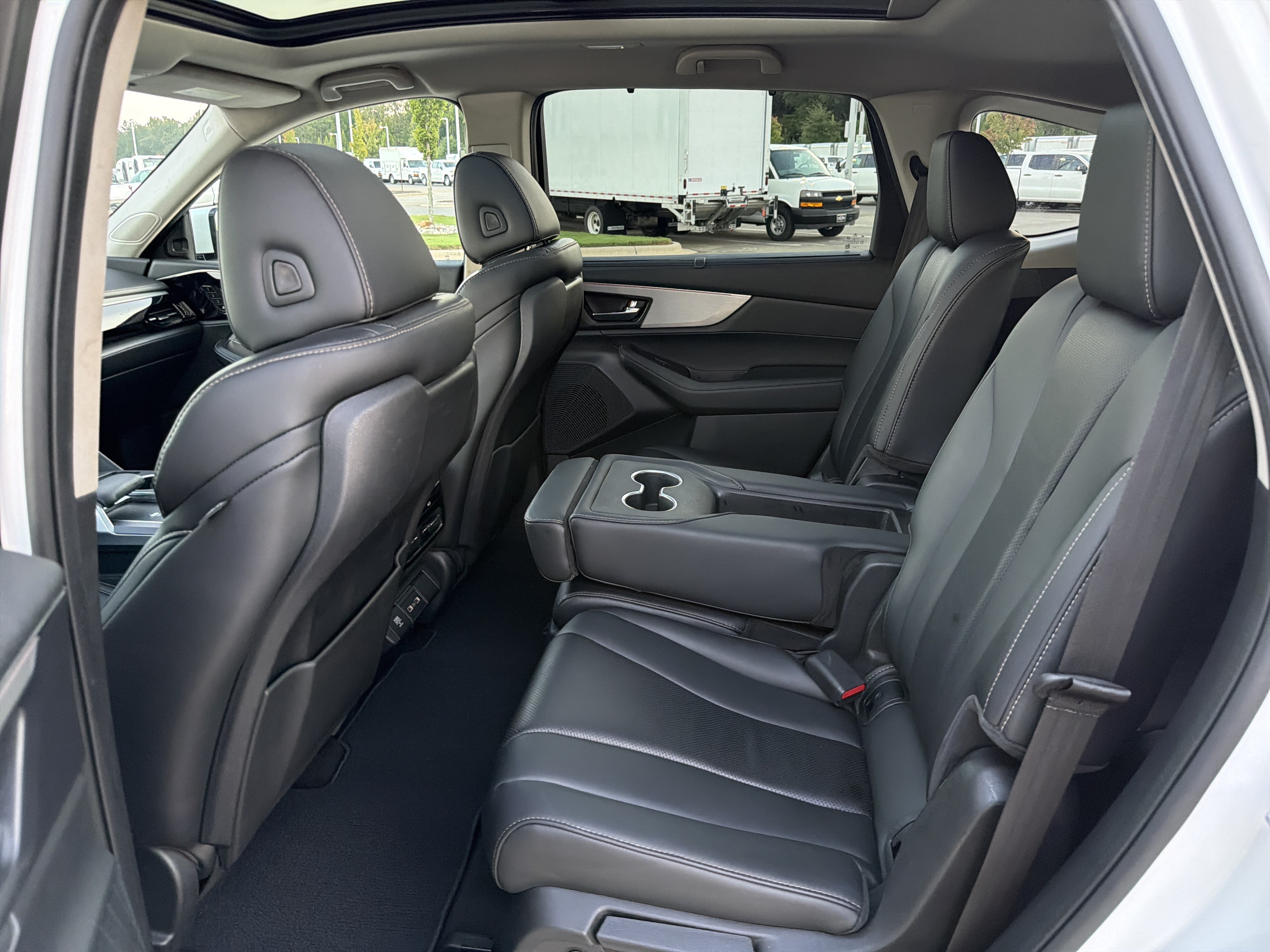 Certified 2023 Acura MDX w/ Technology Package FWD image 31