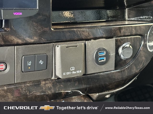 Used 2021 GMC Savana 2500 RWD image 23