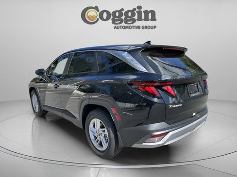 Certified 2026 Hyundai Tucson SE FWD image 4