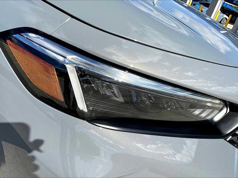 New 2026 Honda Civic Sport image 13