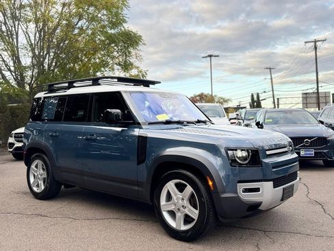 Used 2022 Land Rover Defender 110 S image 7