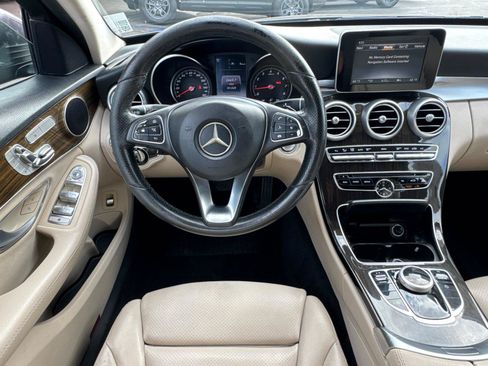 Used 2017 Mercedes-Benz C 300 Sedan image 21