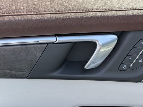 New 2026 Buick Enclave Avenir w/ Super Cruise Package image 12