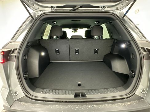 New 2026 Chevrolet Equinox LT AWD/4WD image 30
