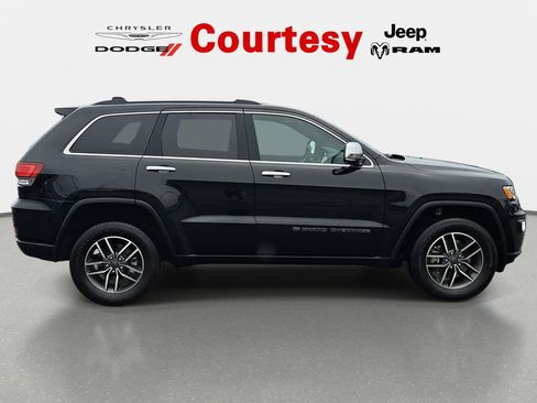 Used 2022 Jeep Grand Cherokee Limited image 4
