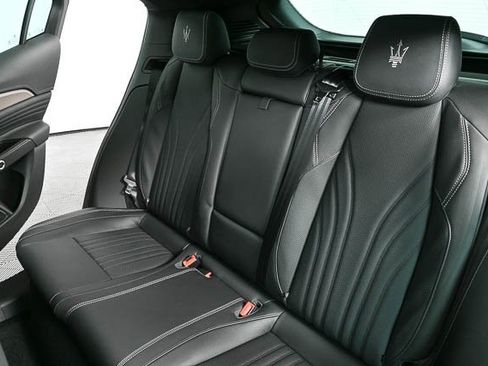 New 2025 Maserati Grecale Folgore image 22