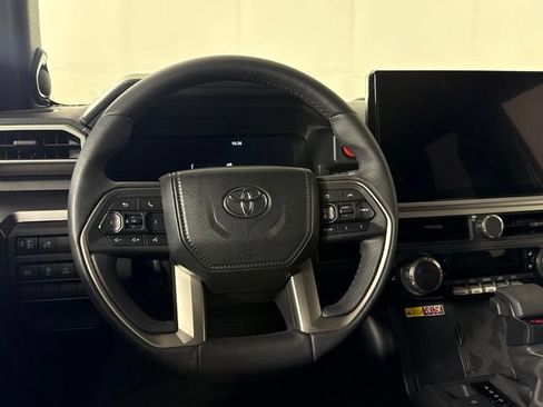 Used 2026 Toyota 4Runner TRD Off-Road Premium AWD/4WD image 26